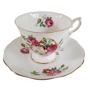 Royal Standard Teacup & Saucer Set Country Roses Gold Trim Bone China Pedestal